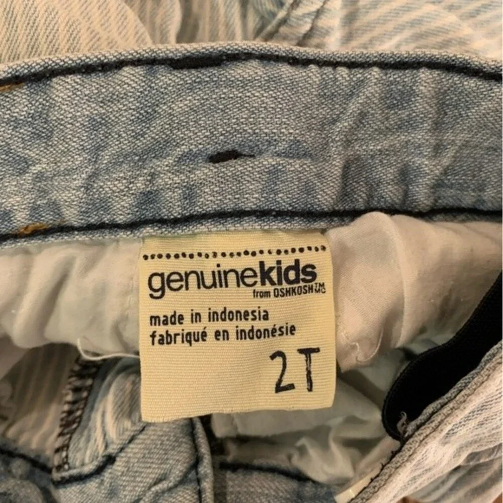 Oshkosh genuine kids boys blue and white striped denim shorts -2T